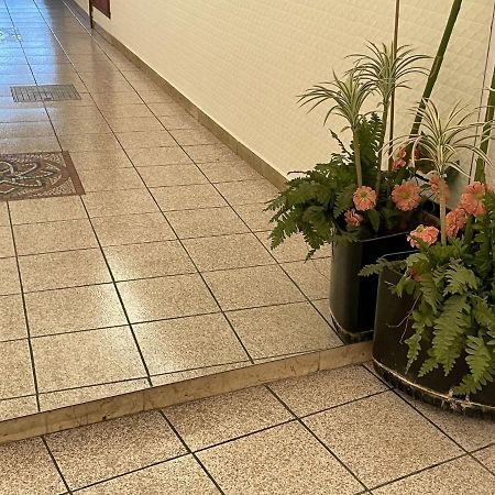 Casa Vacanze Stazione Pescara Bagian luar foto